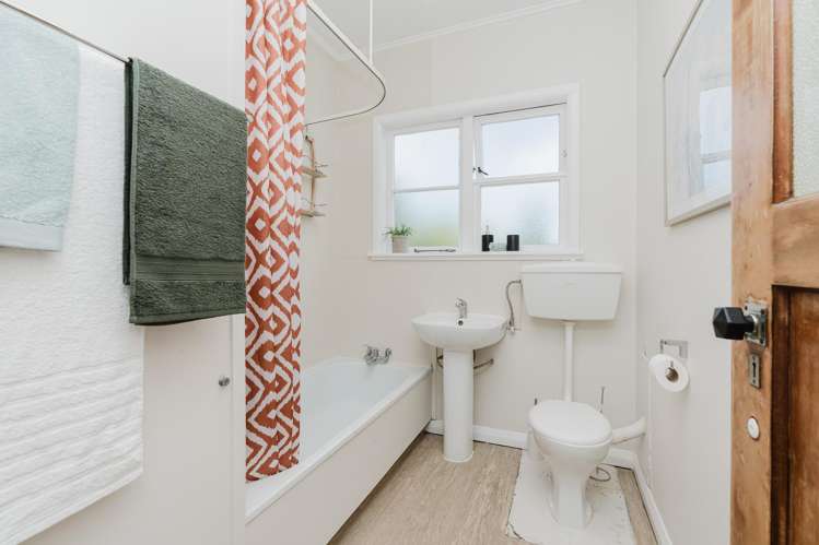 21 Jellicoe Drive Hamilton East_16