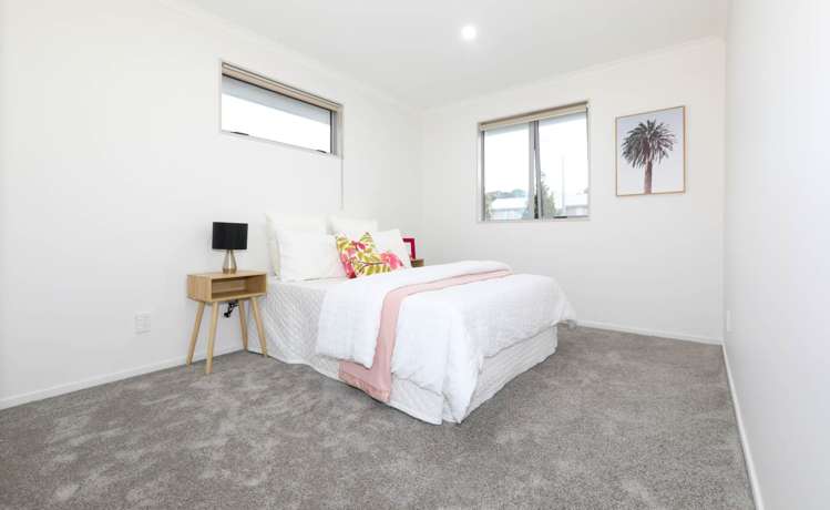 17 Lane Cameron Place Flat Bush_16