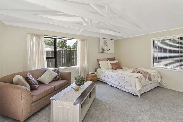 19A Leaming Place Clarks Beach_18