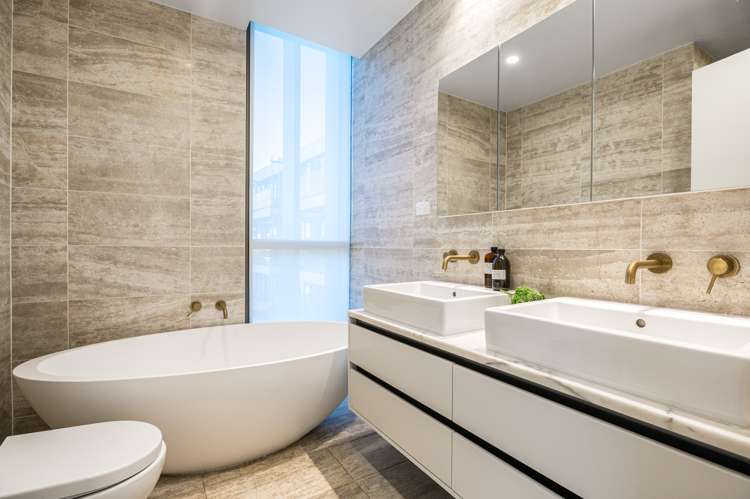 402/10 Saint Marks Road Remuera_13