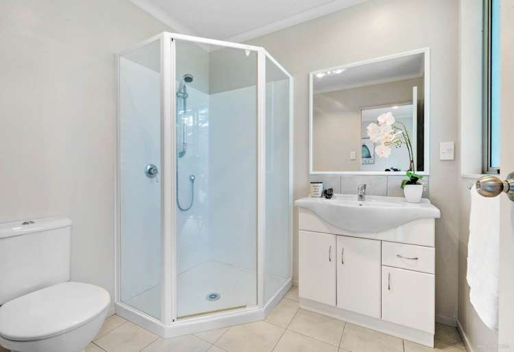 14 Willow Camp Road Takanini_11