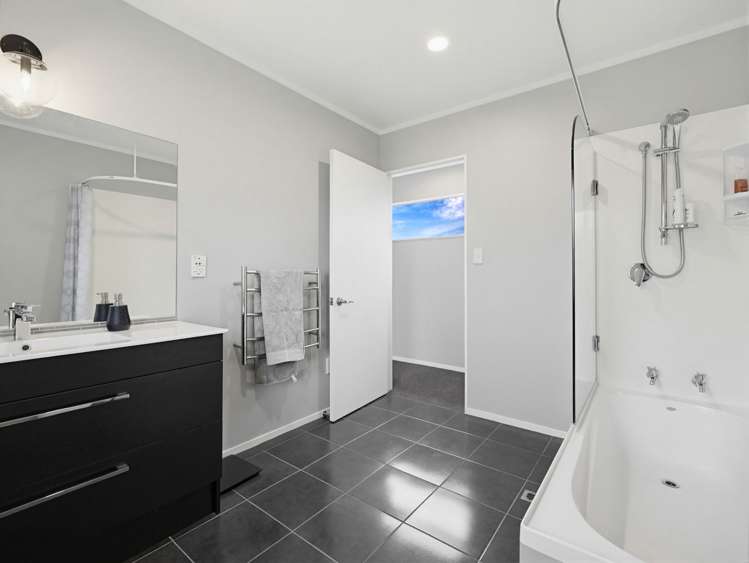 18 Westbrook Place Pomare_19