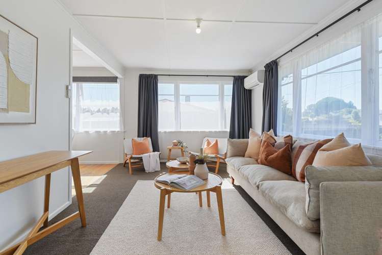 63 Corlett Street Utuhina_4