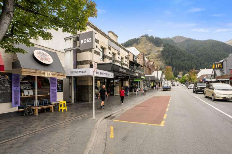 24 Camp Street Queenstown_2