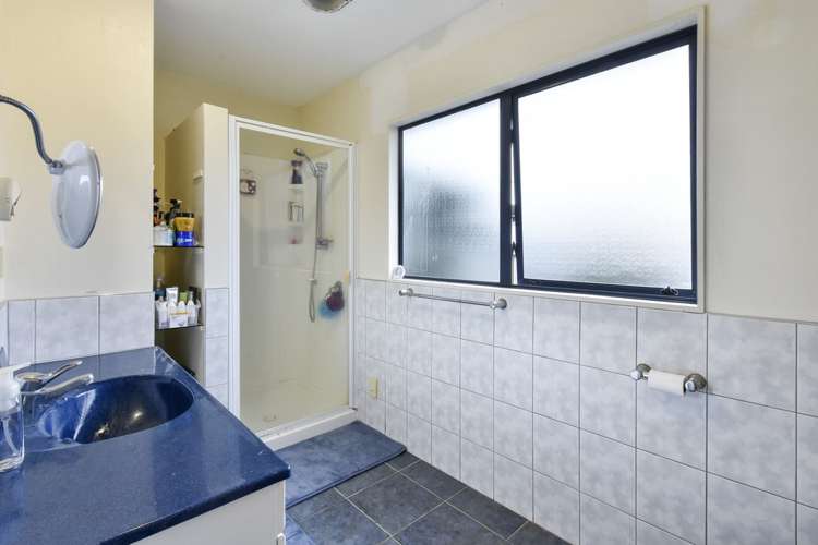 82 Eugenia Rise Totara Heights_11