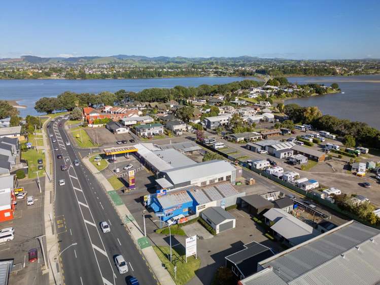 18-22 Fifteenth Avenue Tauranga Central_5