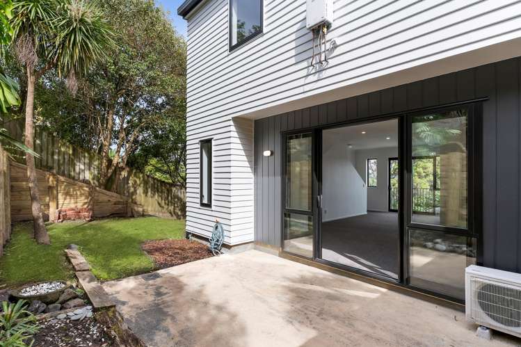 7/69 Target Road Totara Vale_12