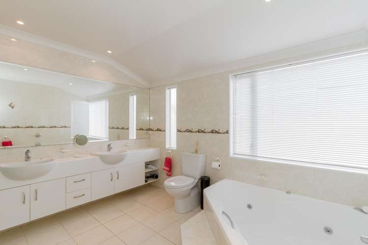 30 Pinotage Drive Greenmeadows_10