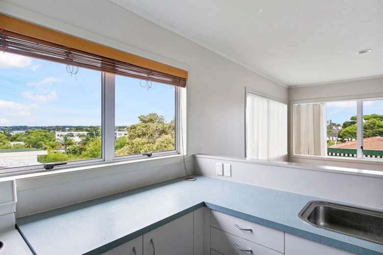 14 Egremont Street Belmont_24