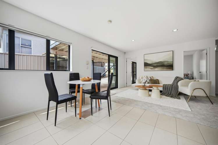 8 Larch Street Avondale_15