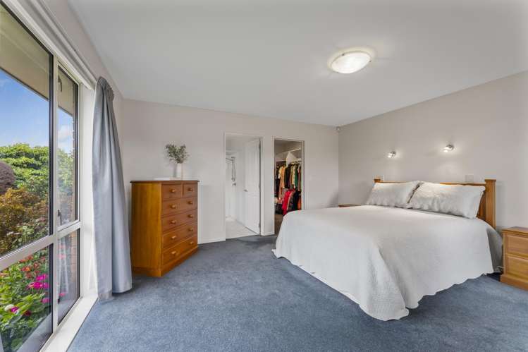 9 Saint Clair Close Harewood_9