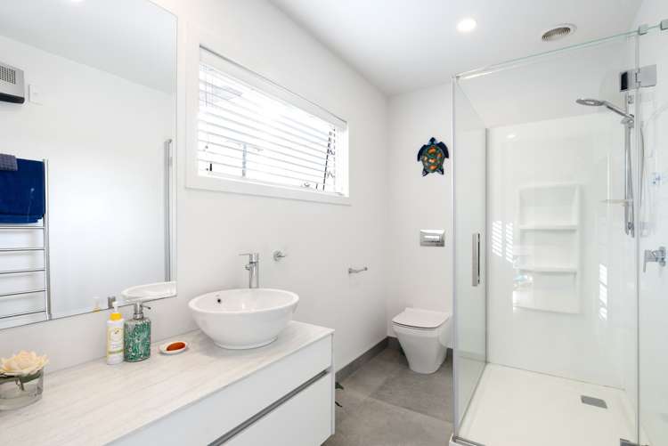 18 Lloyd Street Parkvale_13