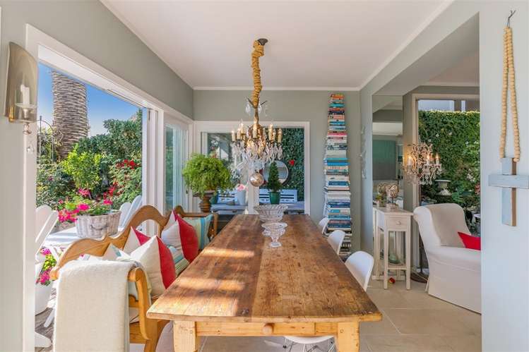 2/20 Macky Avenue Devonport_5