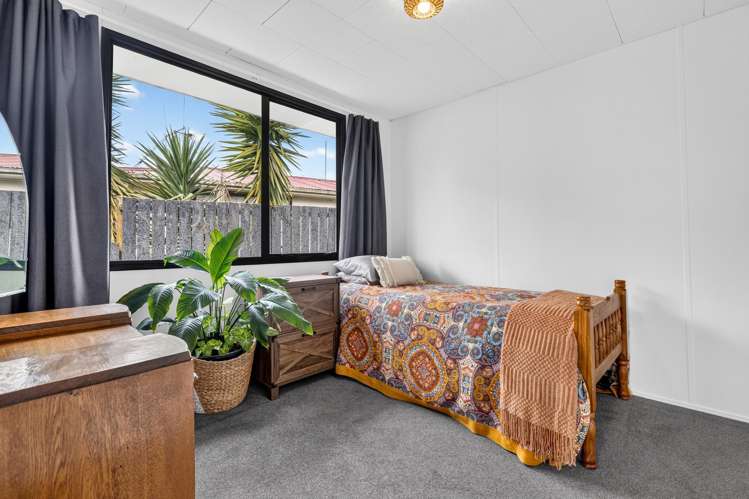 4 Sequoia Place Pukete_12