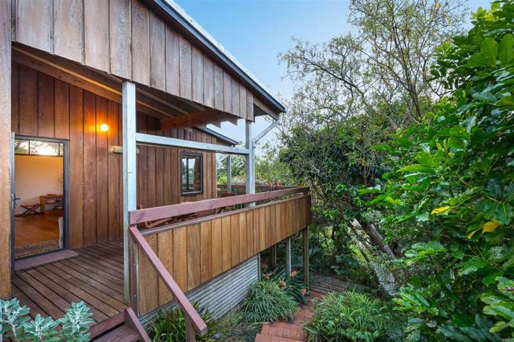 36 Mcbreen Avenue Northcote_9