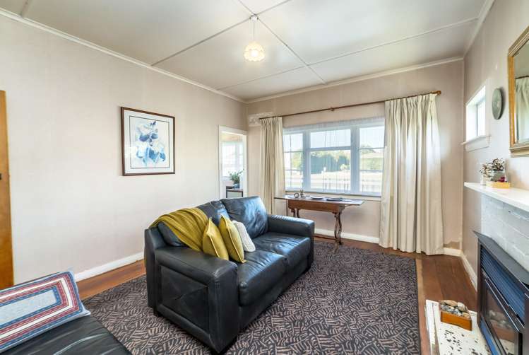 32 Wyndham Street Carterton_12