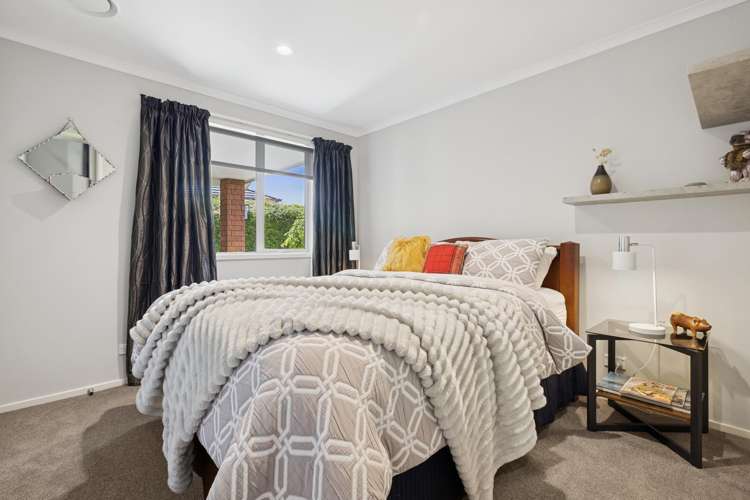 70 Pohutukawa Parade Riverhead_12