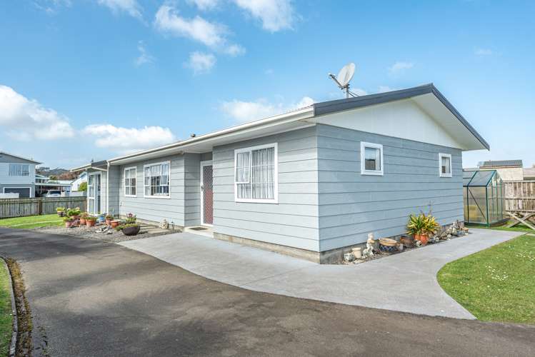 19 Exeter Crescent Springvale_13