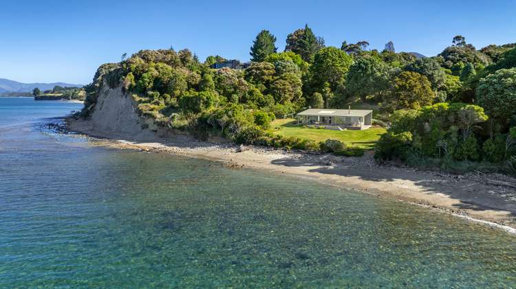 1432 Takaka-Collingwood Highway_0