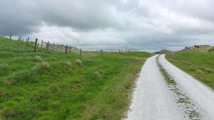 156 Marohemo Road Maungaturoto_10