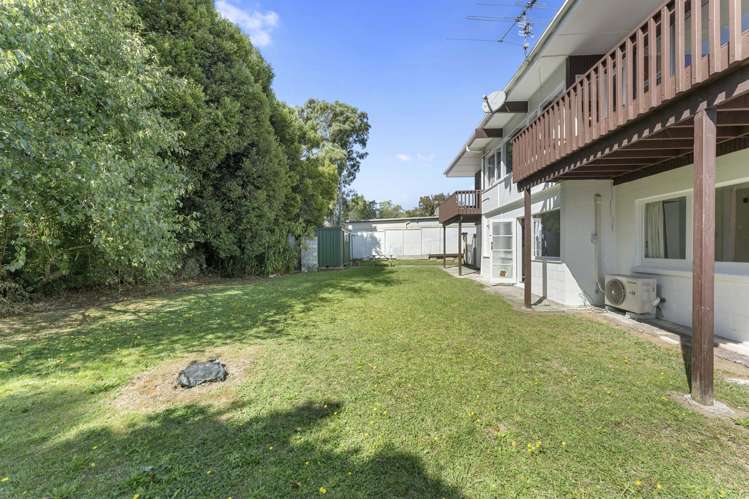 14 Lawrence Crescent Hillpark_21