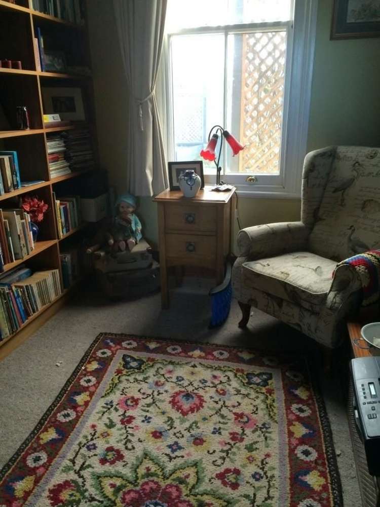 5691 West Coast Road Springfield_4