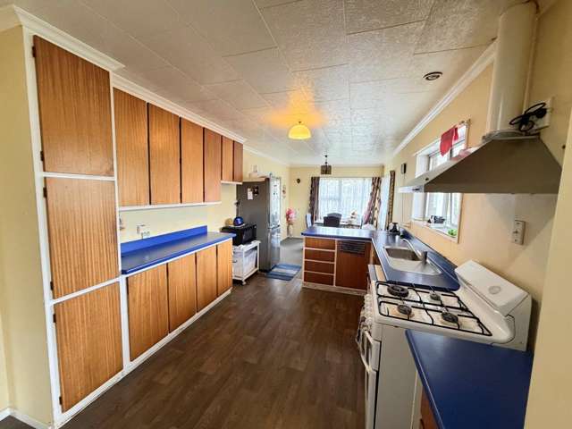 47 John F Kennedy Drive 10929_2