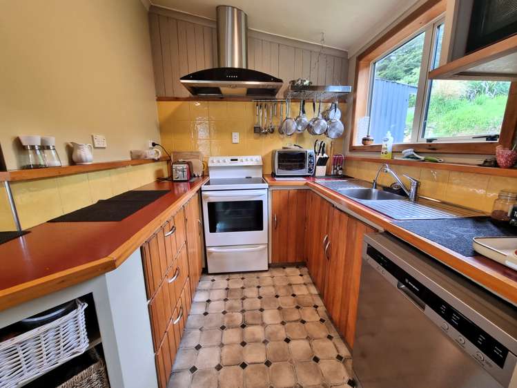 25 Castle Street Riverton_8