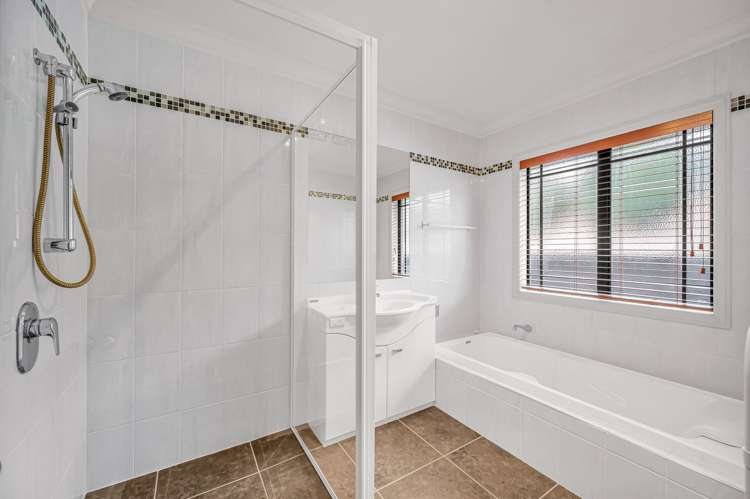 5 Russell Robertson Drive Havelock North_16