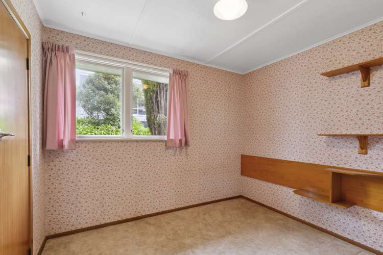 74 Beazley Avenue Paparangi_6