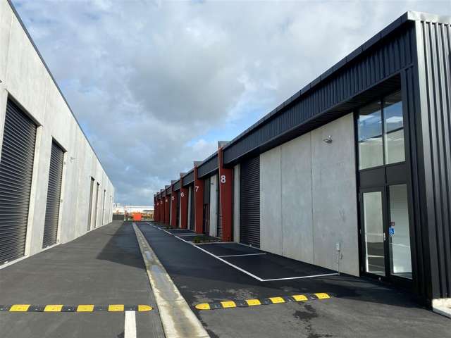 Unit 5, 17 Earthmover Crescent Burbush_4