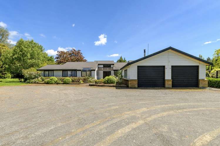 56 Thompsons Track Aongatete_3