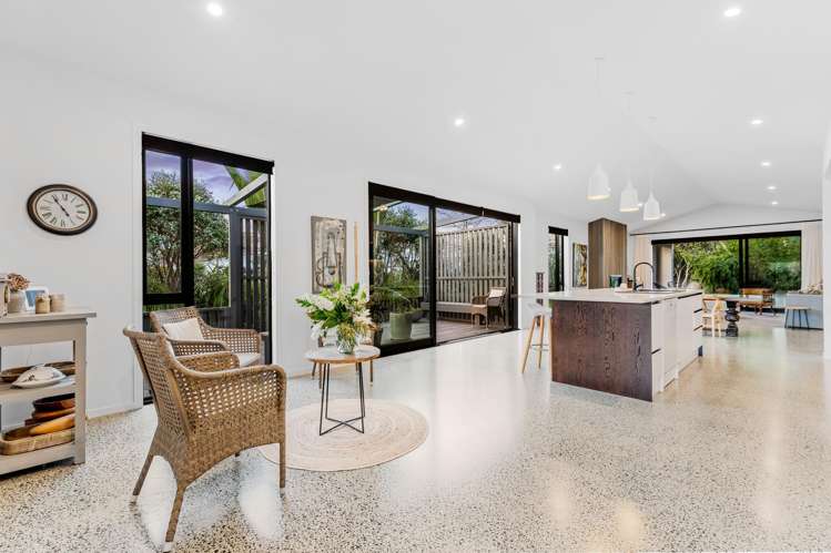 6 Sandpiper Avenue Point Wells_2