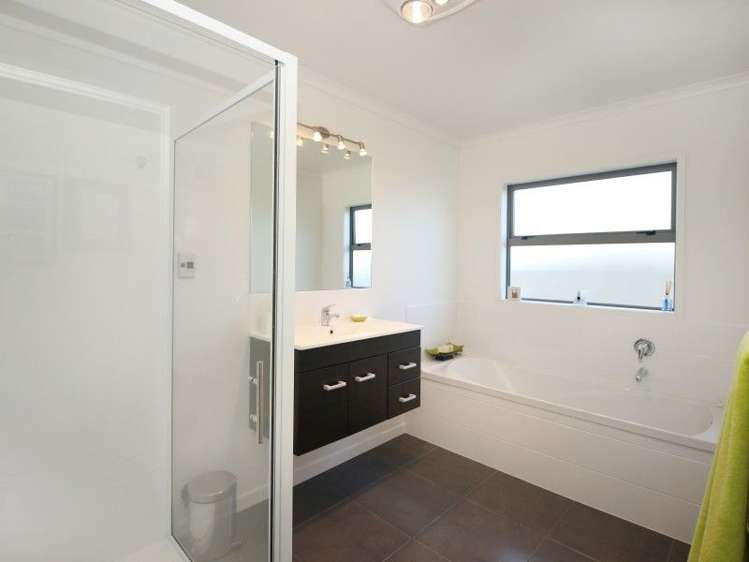 8 Masefield Terrace Kelvin Grove_17