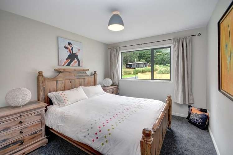 14 Clearwater Street Broad Bay_6