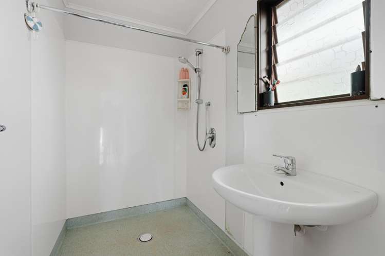 5 Okura Bay Road Totara North_13