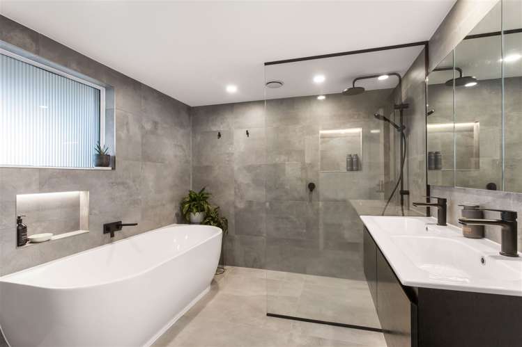 16 Westburn Terrace Burnside_13