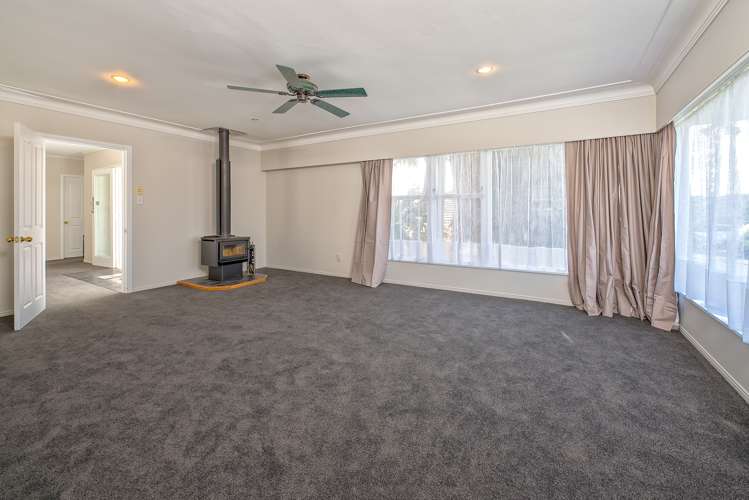 37 Lynmore Drive Hillpark_3