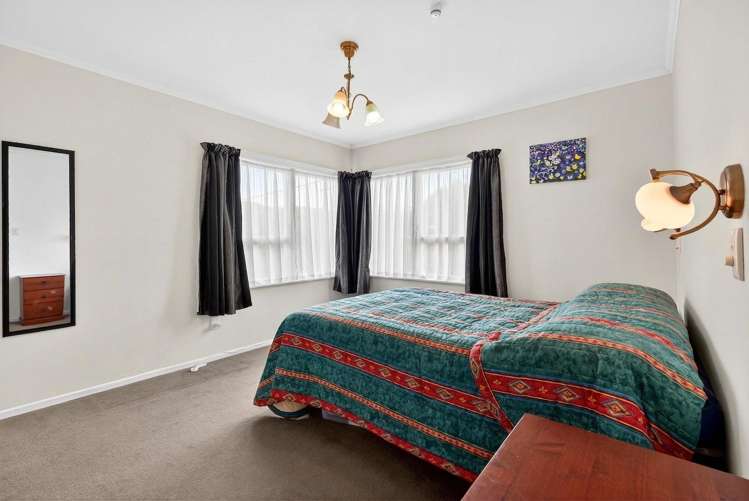 23 Karamu Crescent Wainuiomata_13