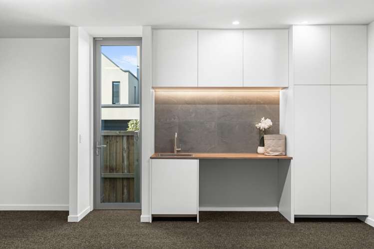 4/42 Browns Road Merivale_25