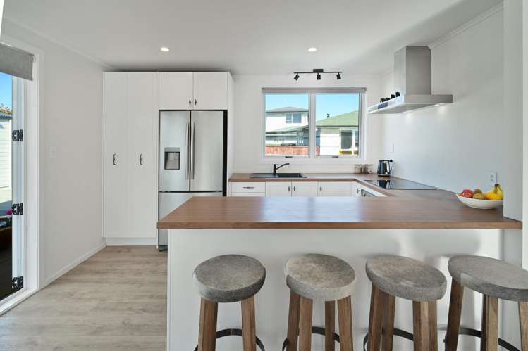 45 Elliott Crescent Havelock North_9