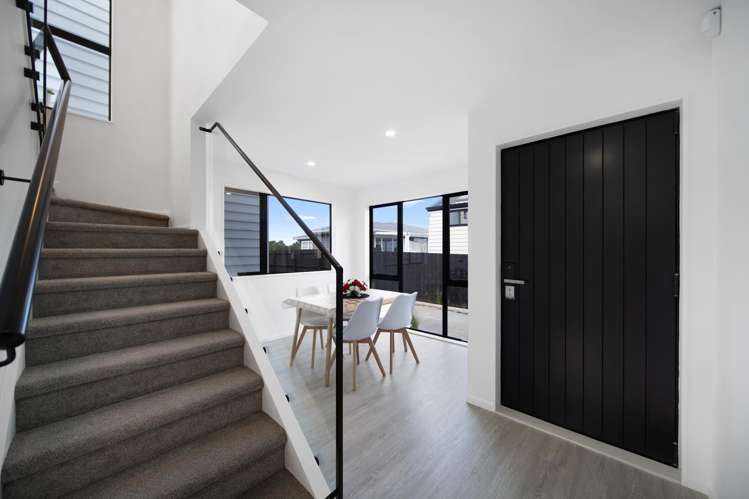 3/6 Pikitea Road Mangere Bridge_27