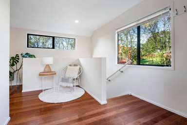 2/64 Langana Avenue_1