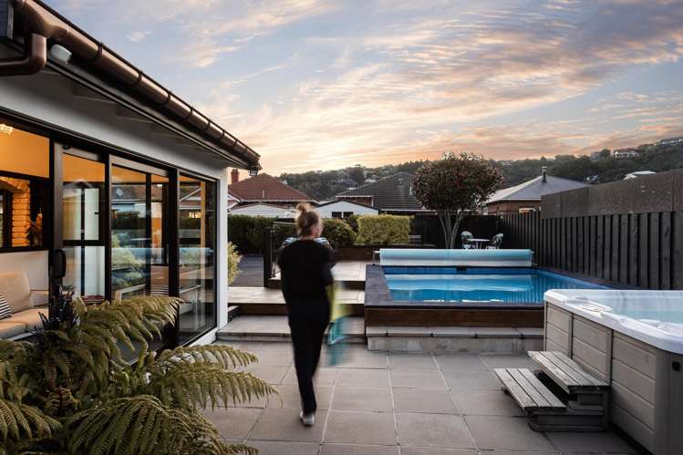 215 Bay View Road St Clair_17