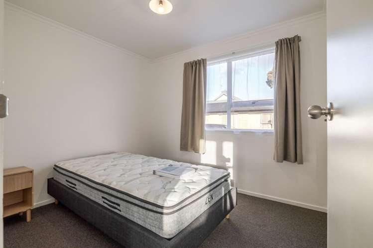  354 Botanical Road West End_10