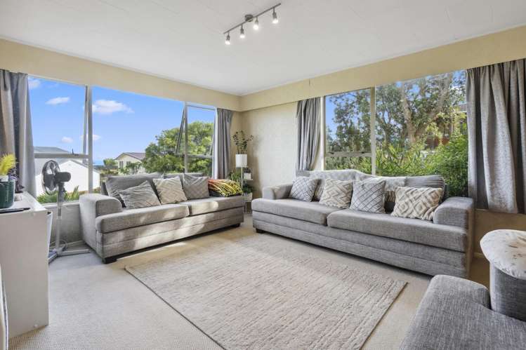 114 Gloaming Hill Titahi Bay_5