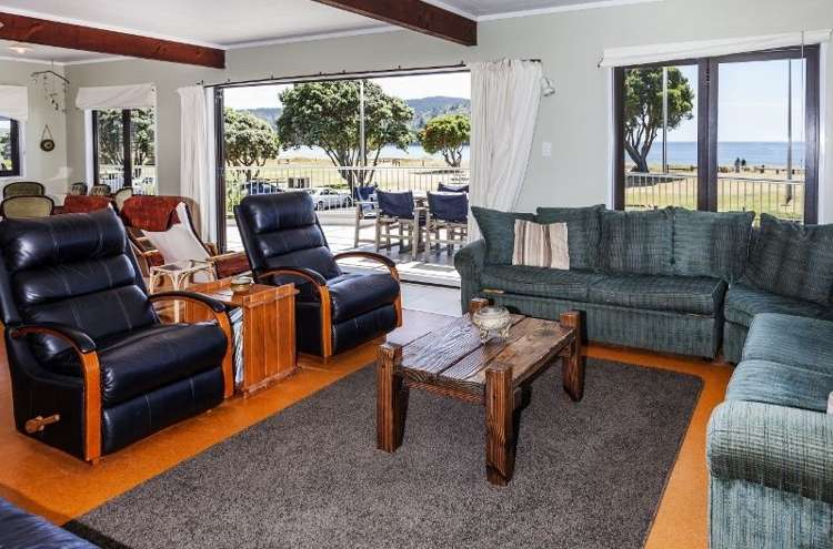 201 Esplanade Drive Whangamata_12