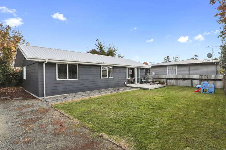 27a Bruce Avenue Glenview_11