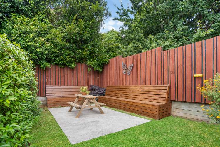 51 Mack Place Red Hill_12