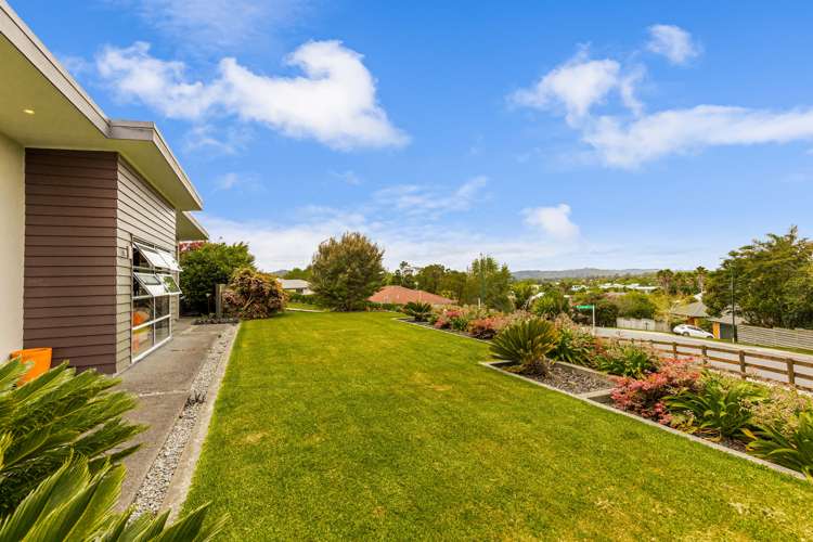 1 Gavinike Place Waimauku_25
